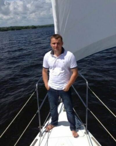  ,   Alexandr, 40 ,   ,   , c 