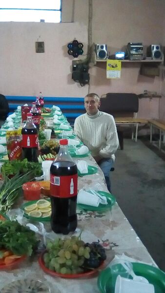  ,   Anton, 32 ,   ,   , c , 