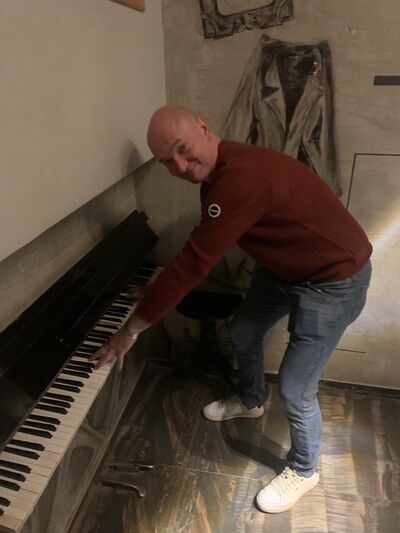  ,   Kosmos, 40 ,   ,   , c , 