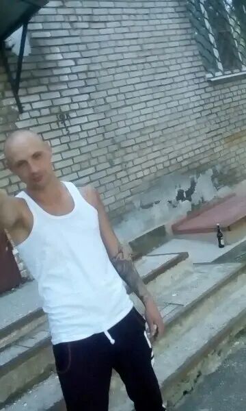  45215376  , 35 ,    