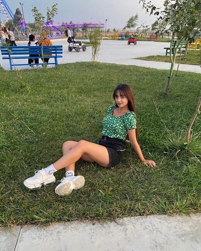  ,   Sehla, 19 ,   ,   