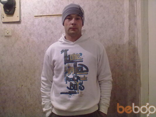  ,   Umar, 35 ,  