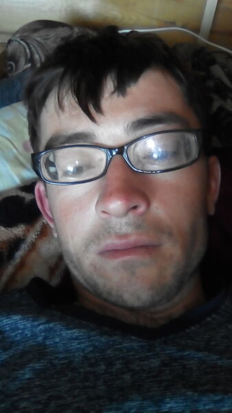  ,   Fayzullo, 31 ,   