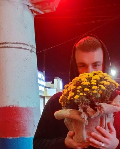  ,   Dmitry, 22 ,   ,   