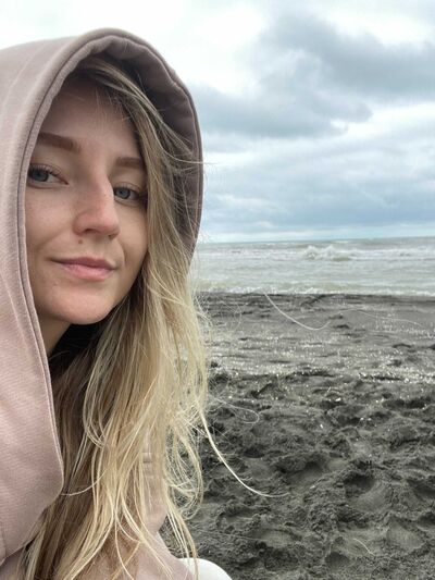  ,   Svetlana, 35 ,   c 