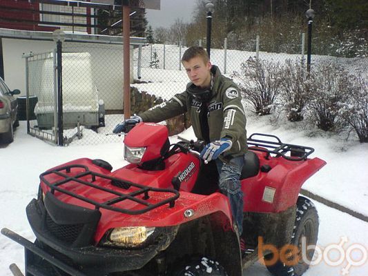  ,   Viktor, 32 ,   ,   , c , 