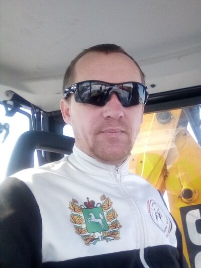  ,   Kolya, 38 ,   ,   