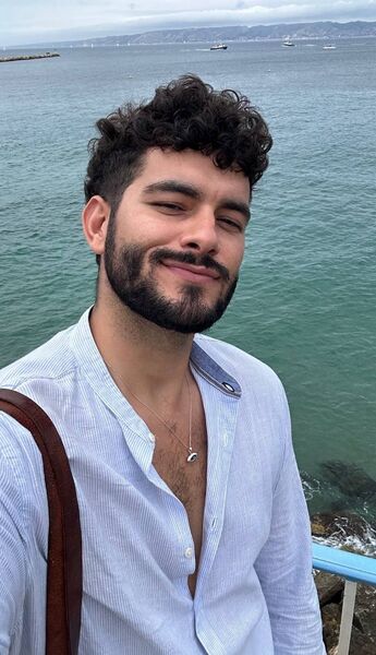  --,   , 35 ,     , c , 