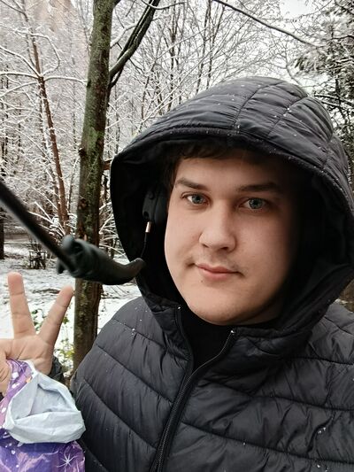  ,   Mikhail, 20 ,     , c 