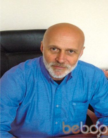  ,   Viktor, 55 ,  