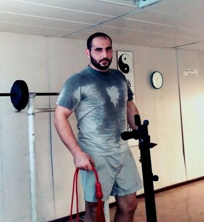  ,   Levan, 32 ,   ,   , c 