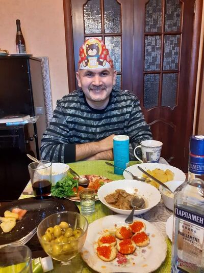  ,   Hasan, 47 ,   ,   