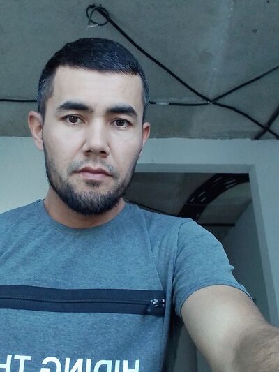  ,   Akbar, 33 ,   ,   