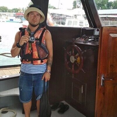 ,   Enton, 38 ,   ,   , c 