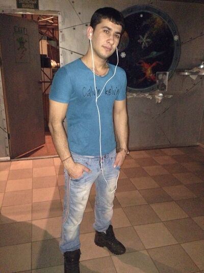 ,   Xasan, 35 ,   