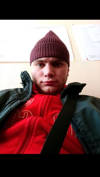  ,   Artyom, 23 ,   ,   