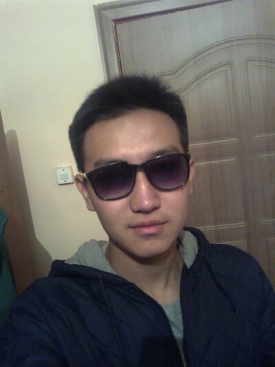  ,   Azat, 33 ,   ,   , c 