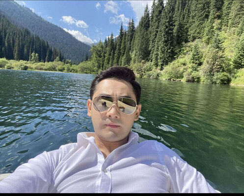  ,   Darhan, 33 ,  