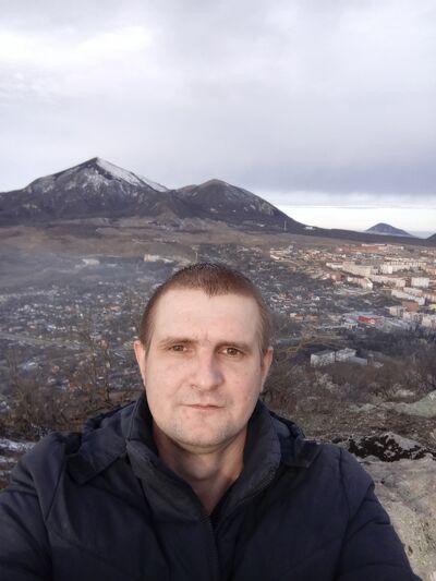  ,   Vladimir, 39 ,   ,   