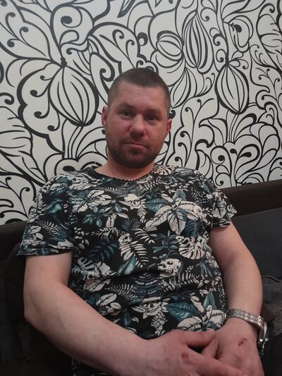  ,   M, 37 ,   ,   