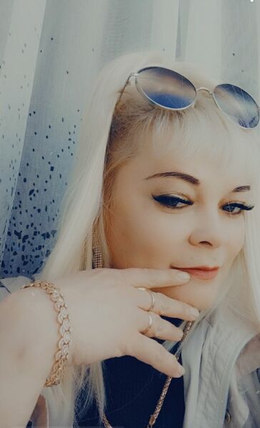  ,   Swetlana, 44 ,   ,   