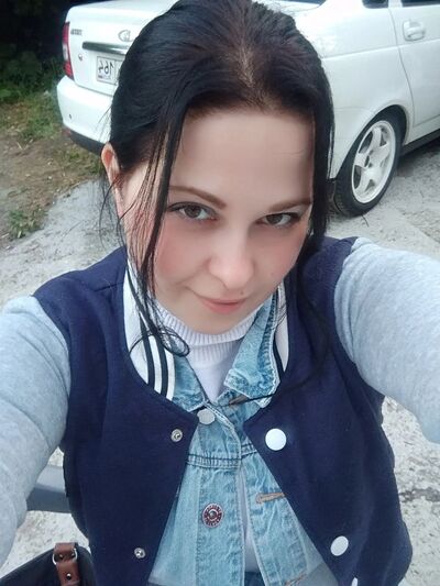  ,   Ekaterina, 37 ,   c 