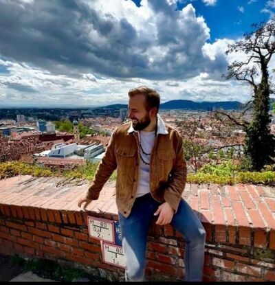  ,   Alex, 43 ,   ,   
