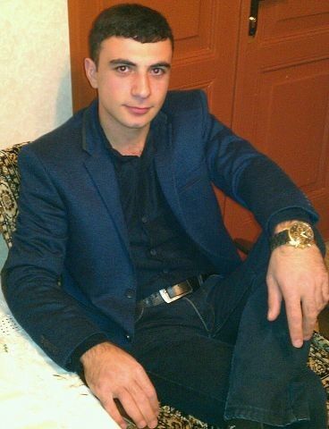  ,   King, 33 ,  