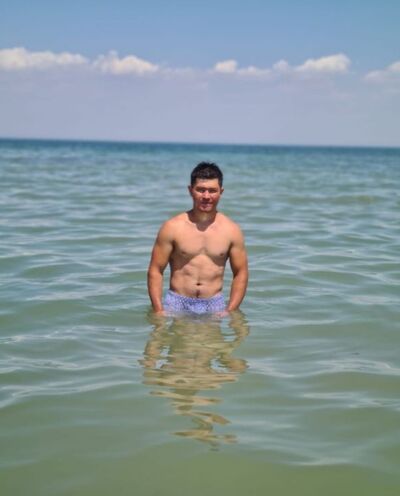  ,   Zauirbek, 30 ,   ,   