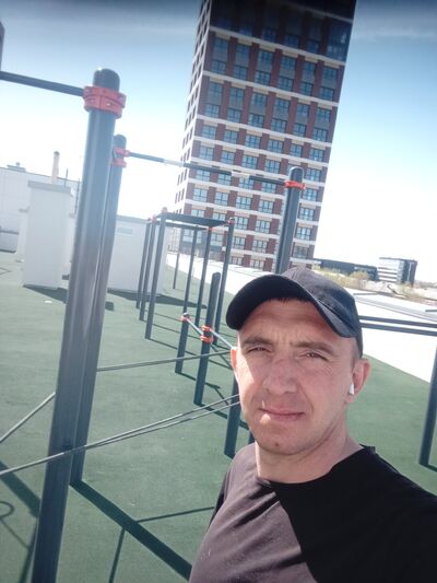  ,   Oleg, 36 ,   ,   