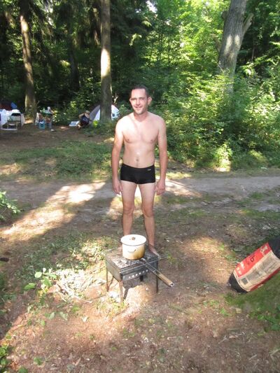  ,   Anton, 46 ,   ,   , c 