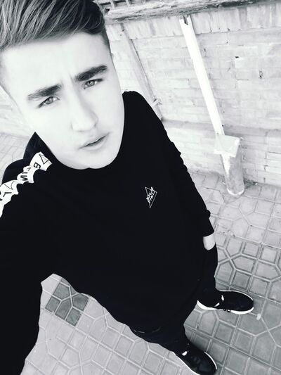  ,   Sheykh, 23 ,   ,   , c 