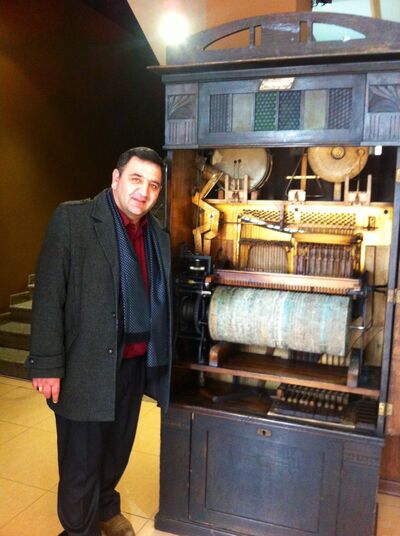  ,   Sargis, 52 ,   ,   , c 