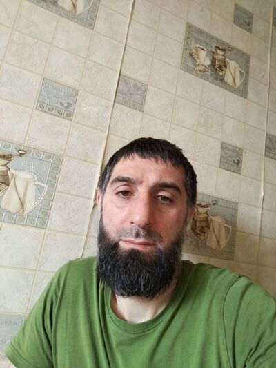  ,   Magomed, 43 ,   ,   