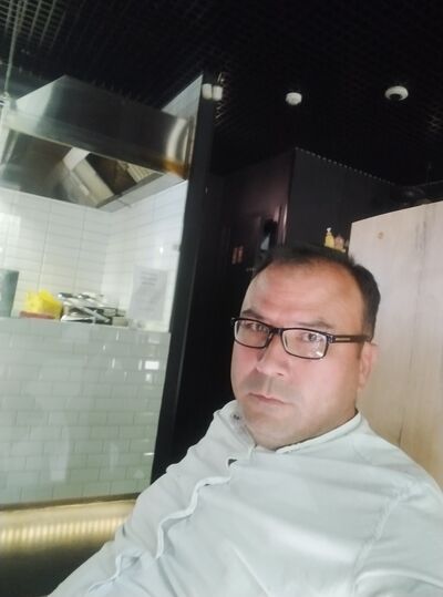  -,   , 44 ,     