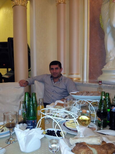  ,   Armen, 45 ,     , c 