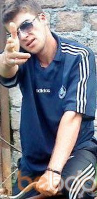  ,   Luka, 36 ,  
