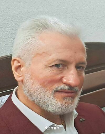  ,   Aurel, 61 ,   c 
