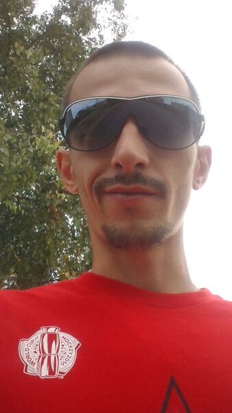 ,   Vladislav, 31 ,  