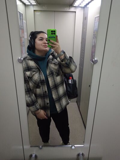  ,   Irina, 27 ,   c , 