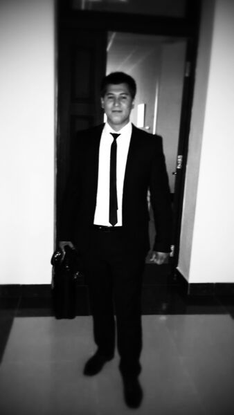  ,   Handsome, 34 ,   ,   , c , 