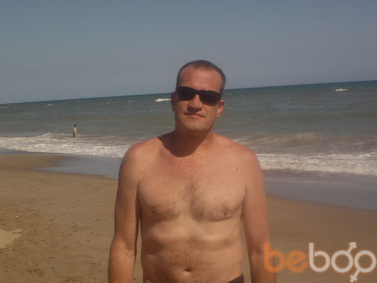  ,   Leon, 56 ,   