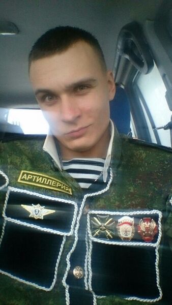  ,   Xandreyx, 32 ,   