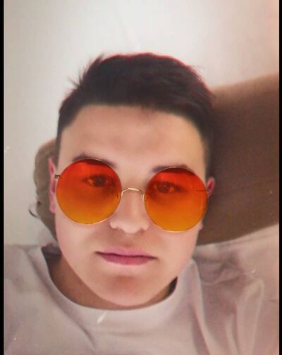  ,   Vitalik, 29 ,   