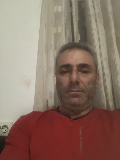  ,   Oleg, 54 ,   ,   