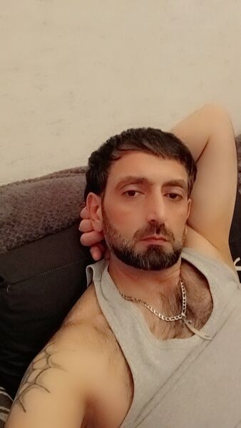  ,   Ferid, 41 ,   c 