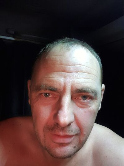  ,   Ruslan, 44 ,   ,   