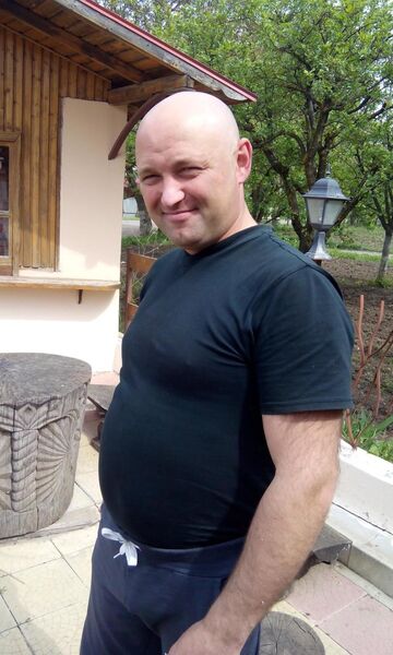  ,   Serj, 43 ,   