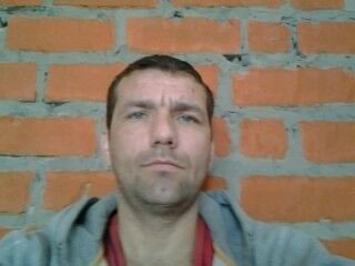  ,   Sergei, 44 ,   ,   , c 