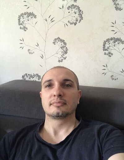  ,   Alex, 39 ,   ,   